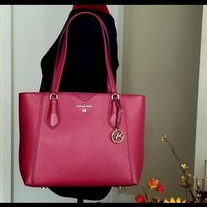MICHAEL KORS women's purse